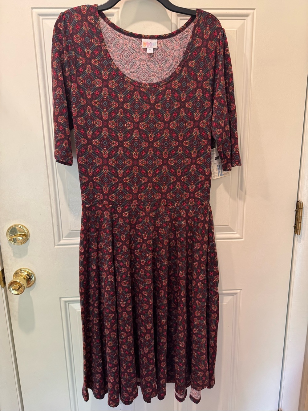 NWT LuLaRoe Nicole Burgundy Patterned Midi Dress XL